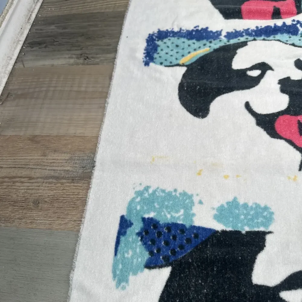 Vtg Big Dogs Large 100% Cotton Beach Towel And Magnet
